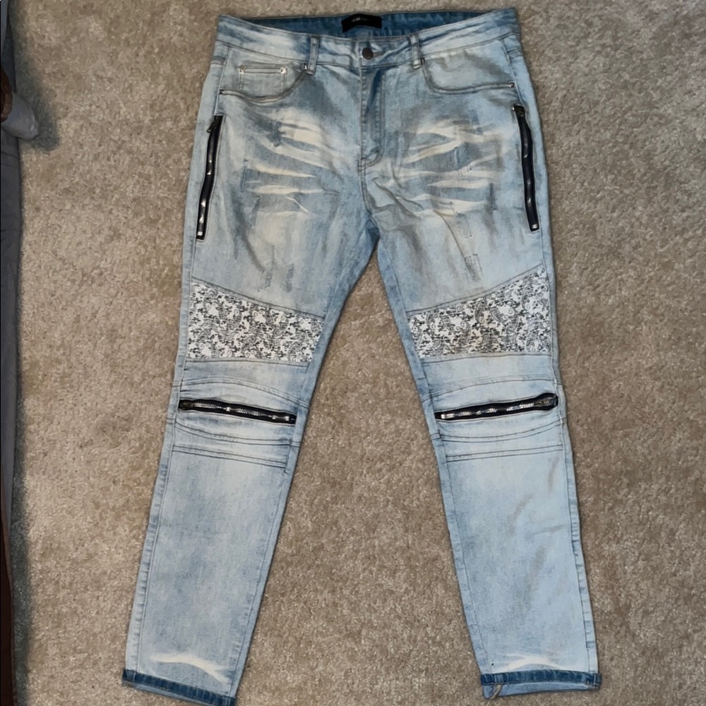 AMIRI Relaxed Blue and Black Jeans with Moto Zipper Details